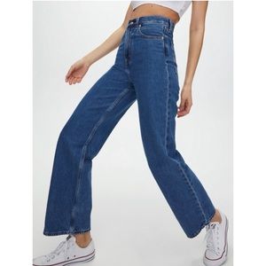 Levi's® Premium
HIGH LOOSE JEAN 25